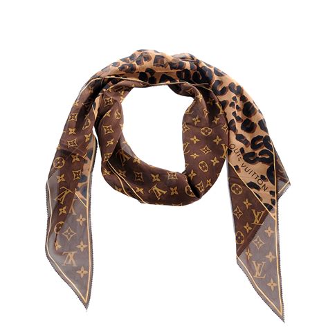 louis vuitton monogram winter scarf|louis vuitton leopard scarf.